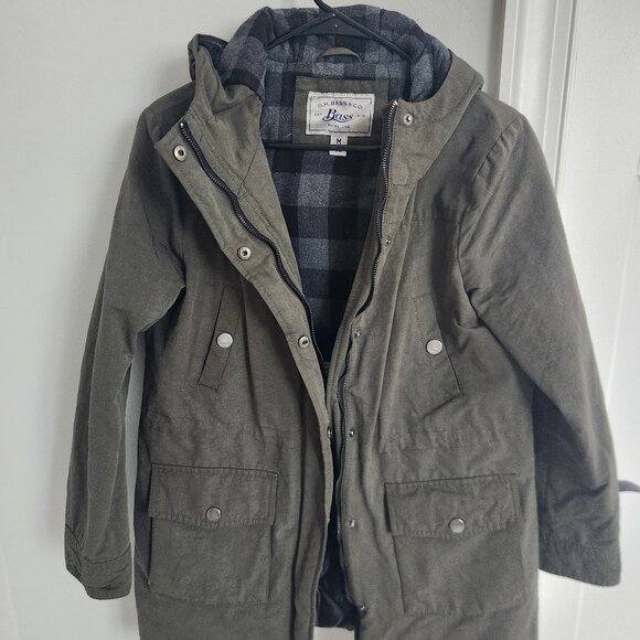 G.H. BASS & Co olive green winter coat size M - Picture 1 of 5